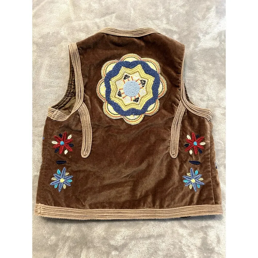 Vintage Whimsical Mary-Kate & Ashley embroidered vest Boho Earthy Storybookcore